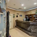 Golden & Hotell